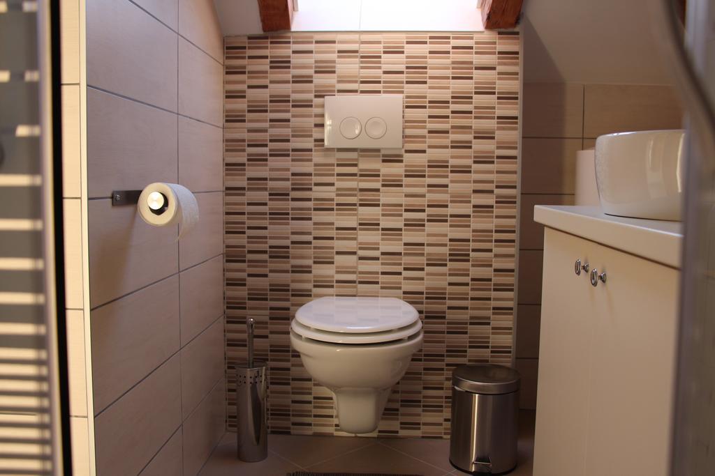 Rupe Apartman *