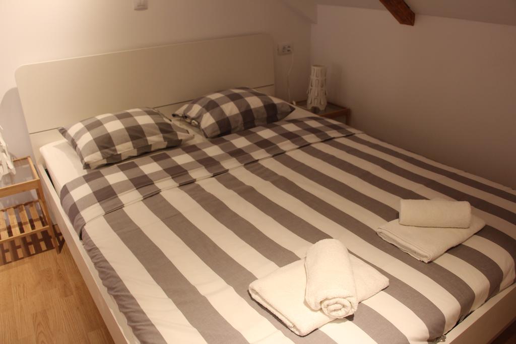 Rupe Apartman *